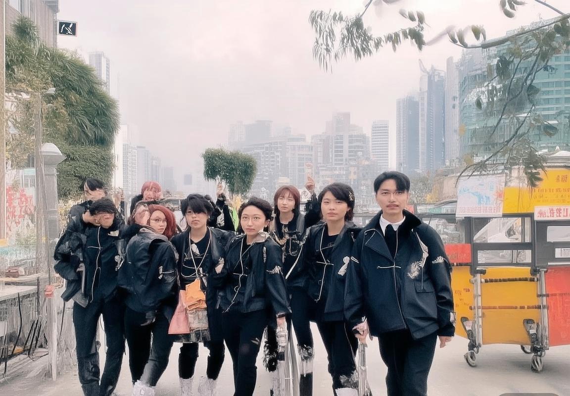 虚拟偶像团体A-Soul跨界合作英雄联盟全球总决赛,献唱中文主题曲引领电竞与虚拟娱乐新浪潮-完美电竞 虚拟偶像团体A-Soul跨界合作英雄联盟全球总决赛,献唱中文主题曲引领电竞与虚拟娱乐新浪潮-完美电竞